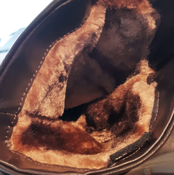🆕️ Warm fur-lined Boots - Picture 8 of 8